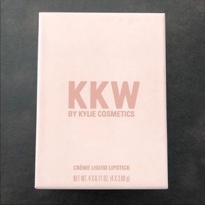 Kylie cosmetics lipstick gloss